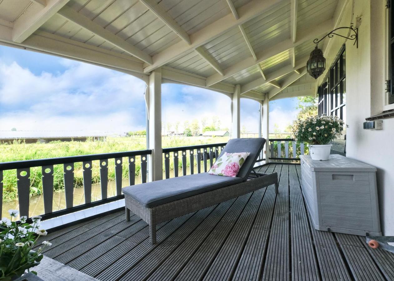 Idyllisch En Knus Huisje Met Prachtige Veranda. Oterleek Экстерьер фото
